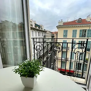 Renting - Notre Dame - Cosy Loft Perfect View On The Roofs France