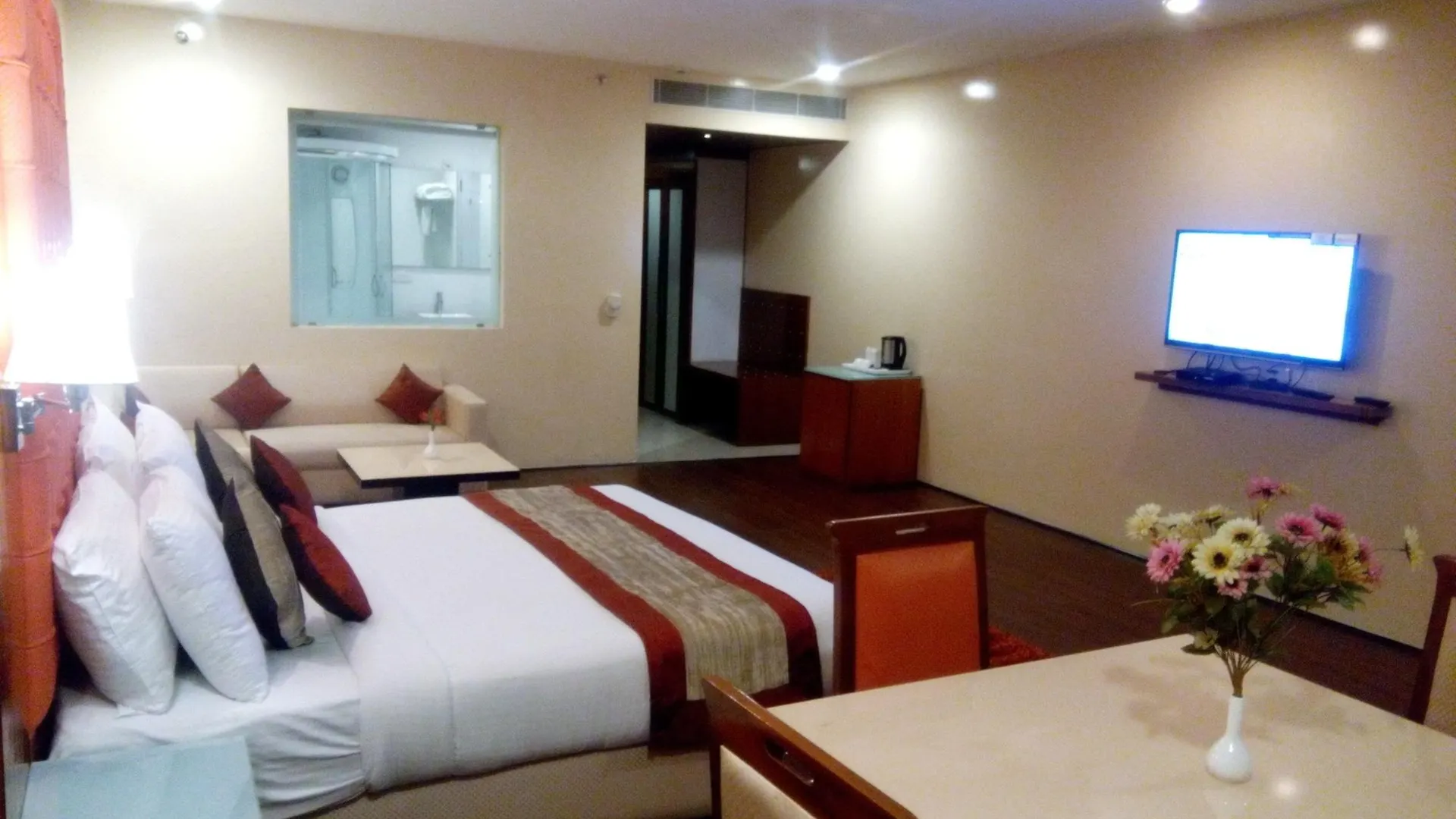 Airport Hotel Ramhan Palace Mahipalpur New Delhi