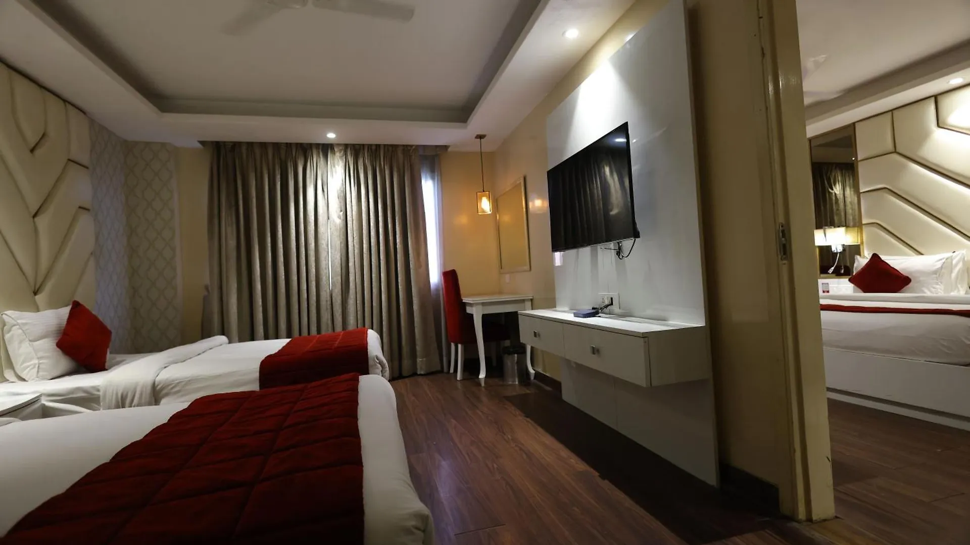 Airport Hotel Ramhan Palace Mahipalpur New Delhi